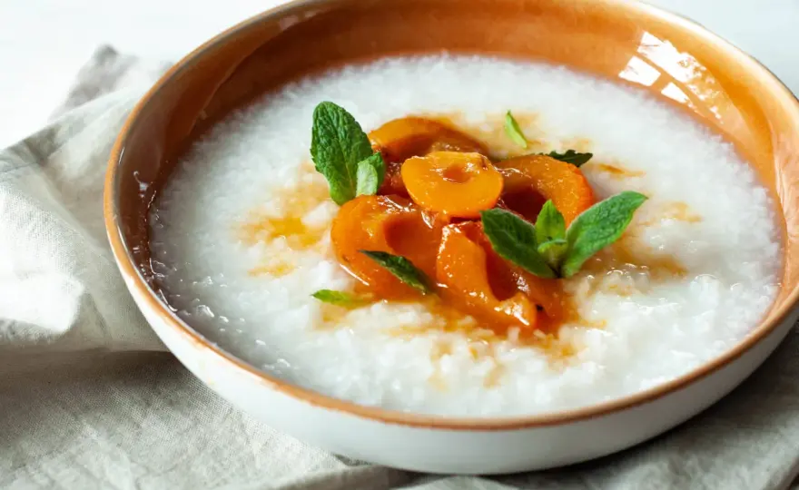 Congee - ryżowa owsianka, którą łatwo ugotujesz w domu