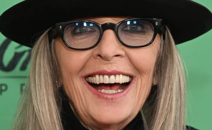 Tajemnica nazwiska Keaton: Czy Diane i Michael to rodzina?
