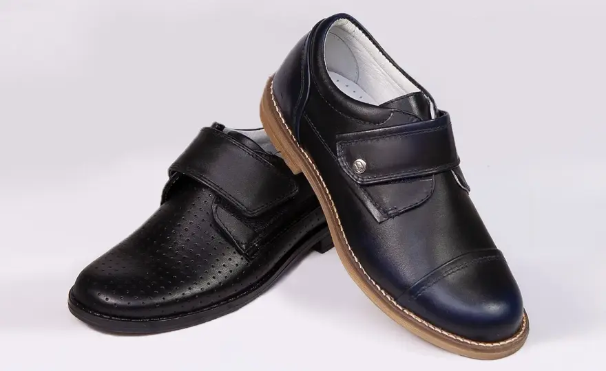 Idealne buty komunijne dla chłopca? Komfort i styl bez otarć