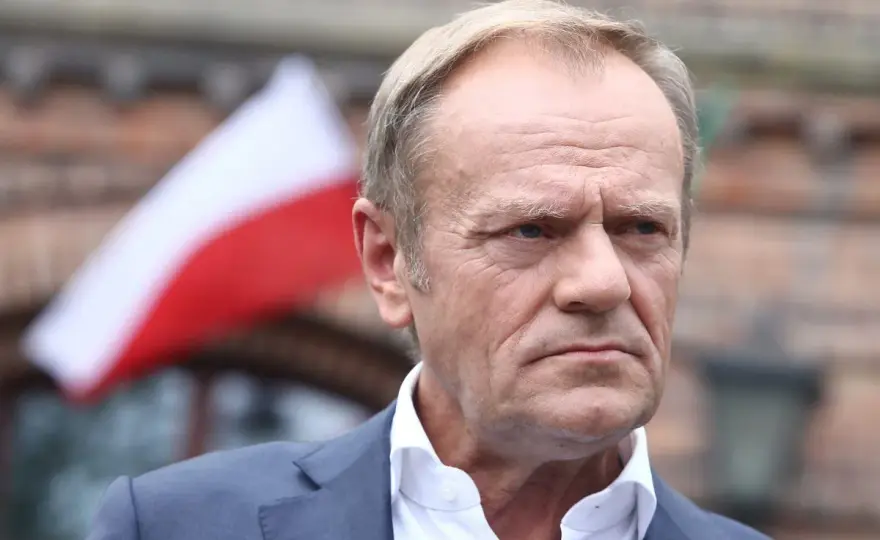 Lex Tusk: Co to znaczy i dlaczego wzbudziło tyle emocji?