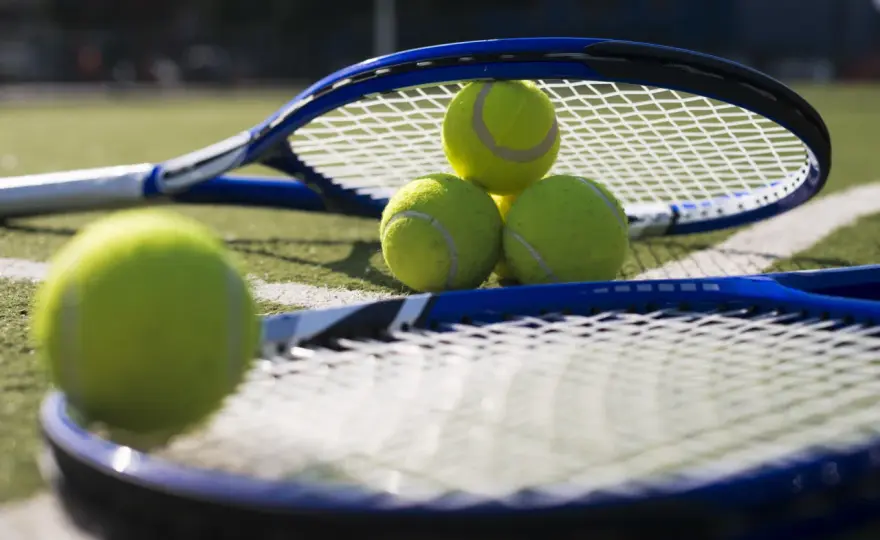 Sprzęt i talent: jak naciągi, rakiety i nowe gwiazdy ATP kształtują tenis w 2026 roku