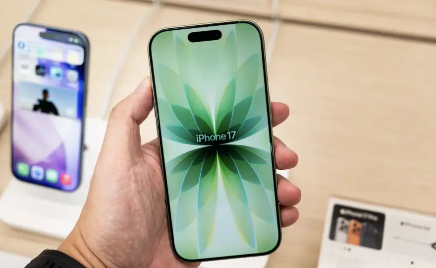 iPhone 15 vs. 16 vs Pro – który najlepszy na co dzień i jak za niego nie przepłacić?