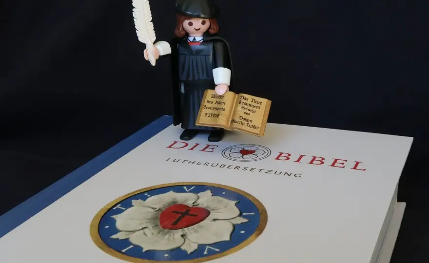 Lutherbibel vs. katholische Bibel - Der wahre Unterschied