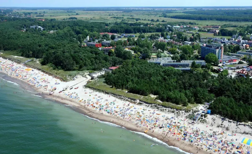 Dąbki - czy warto tu przyjechać? Atrakcje i plan na udany urlop
