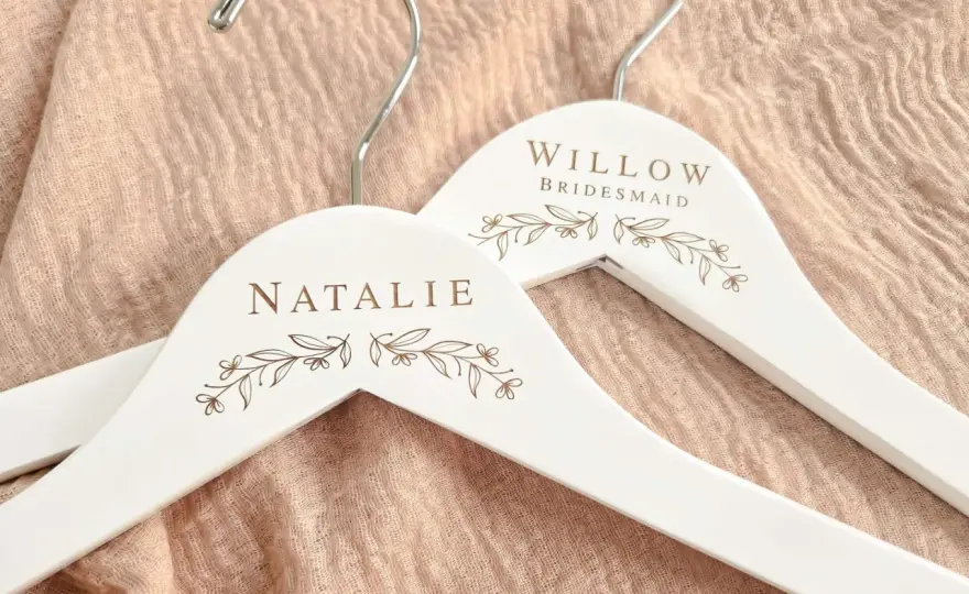 Perchas personalizadas con nombre que sí funcionan
