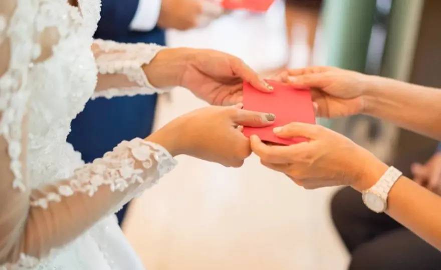 Ile dla brata na wesele? Odpowiednia kwota, która nie zrujnuje budżetu