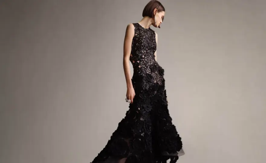 Black tie dress code damski - Jak uniknąć błędów i wyglądać z klasą?