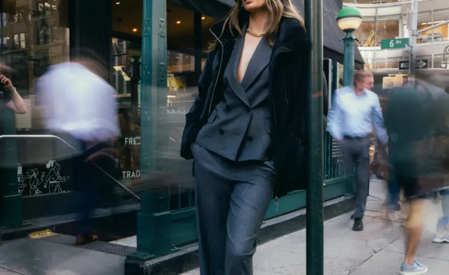 Massimo Dutti pantalones mujer: eleva tu estilo con la nueva colección