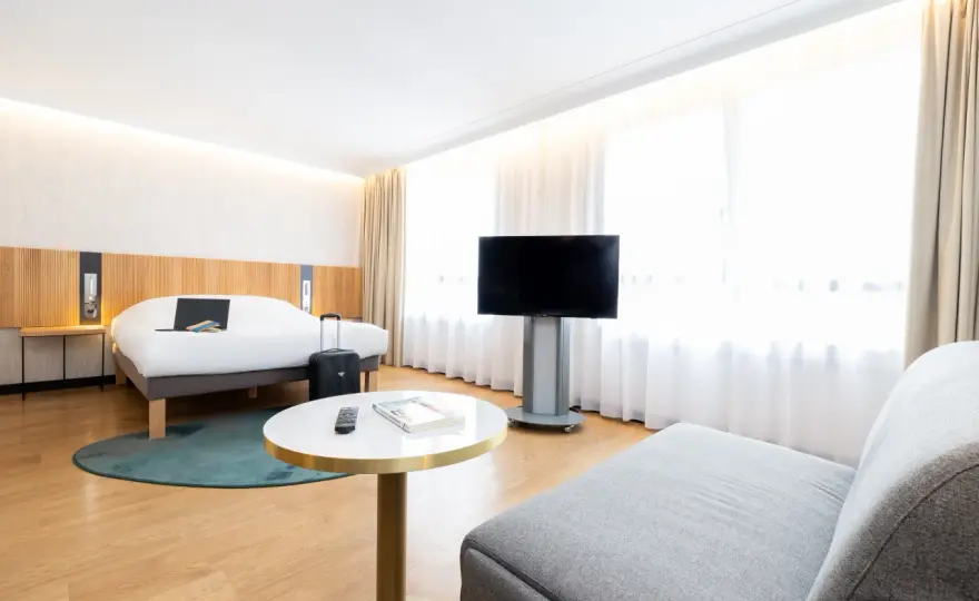 Novotel Montpellier : Sud Lattes vs Suites Antigone, lequel choisir ?
