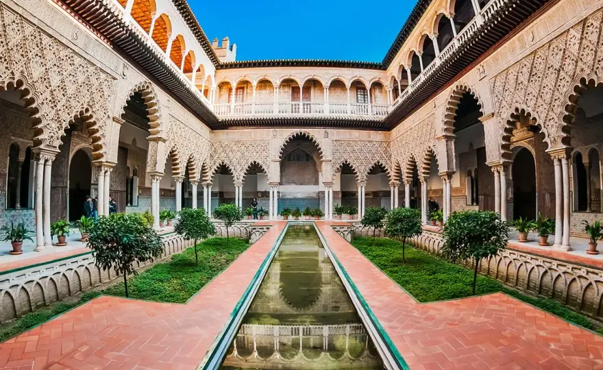 Alcázar w Hiszpanii - Który wybrać i jak zwiedzać?