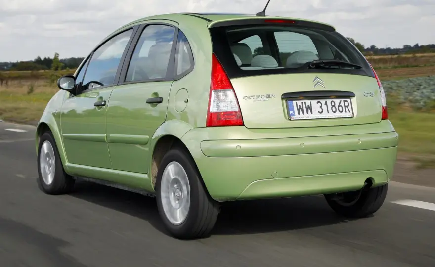 Jaki olej do Citroen C3 1.4 benzyna? Sprawdź najlepsze opcje i normy