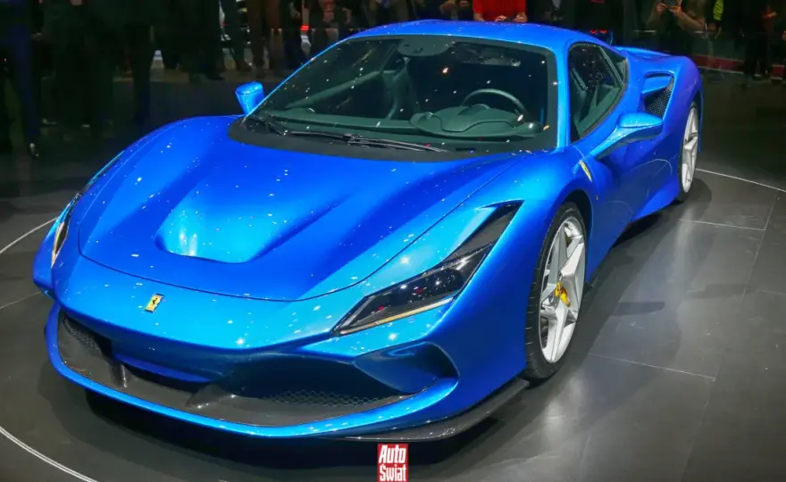 Ferrari F8 Tributo - ostatnie czyste V8 Ferrari przed hybrydą