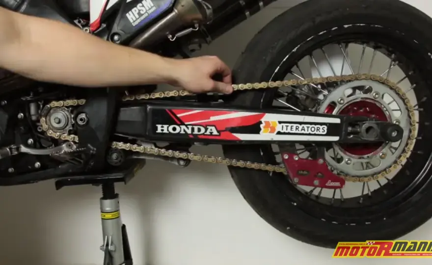 Jak naciągnąć łańcuch w motocyklu bez błędów?