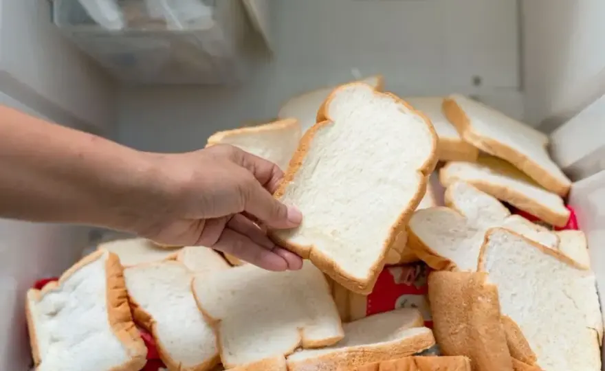 Jak mrozić chleb, aby nie stracił smaku i świeżości po rozmrożeniu