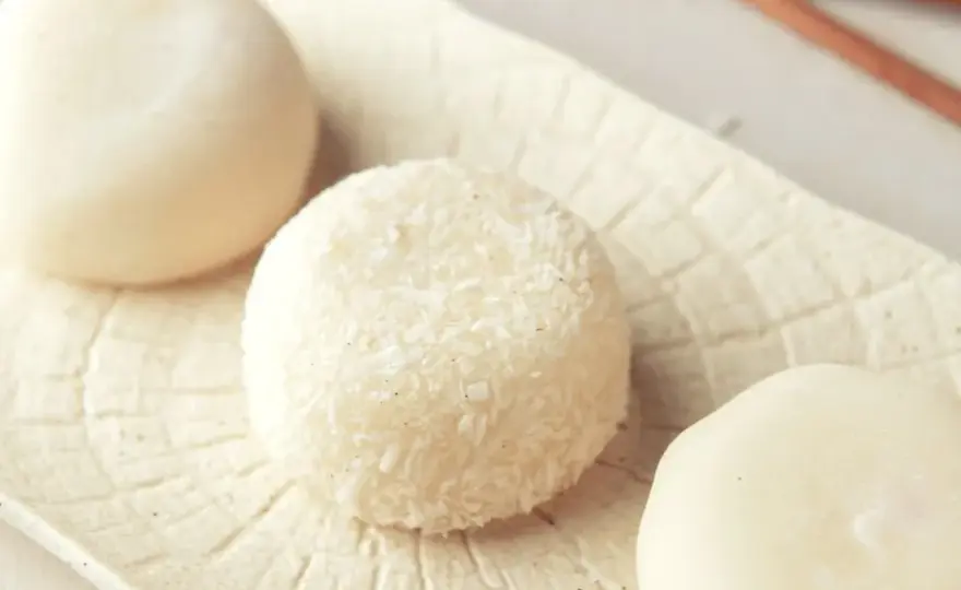 Jak smakuje mochi? Odkryj różnorodność smaków i tekstur tego przysmaku