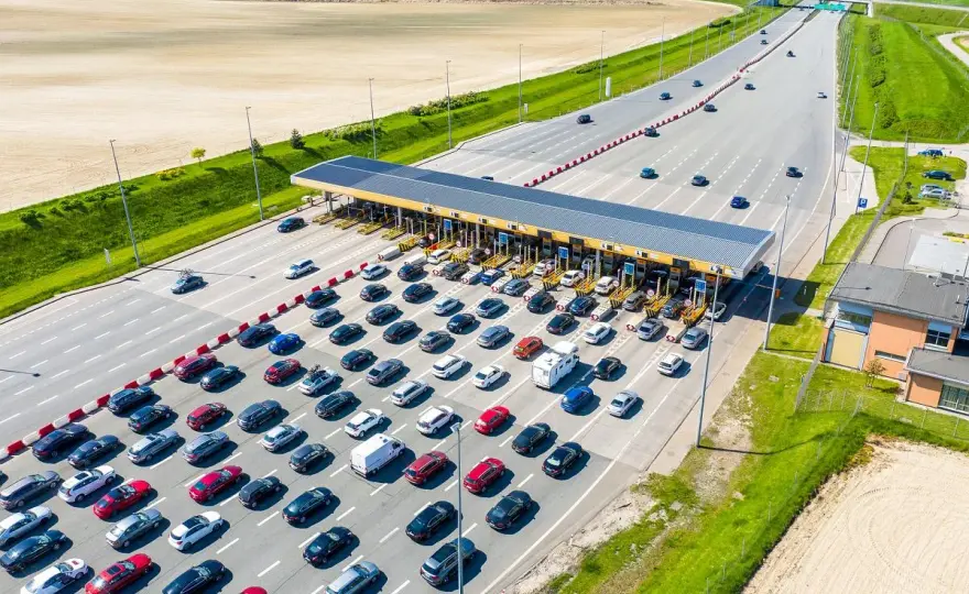 Płatność gotówką na autostradzie - Gdzie działa i jak uniknąć błędu?