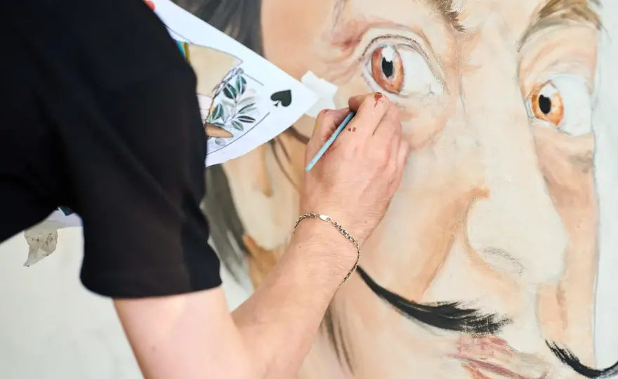 Pourquoi Dalí est-il si connu ? Découvrez son secret.