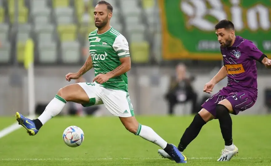 Z kim gra Lechia w pucharach? Kluczowe informacje o meczu i rywalu