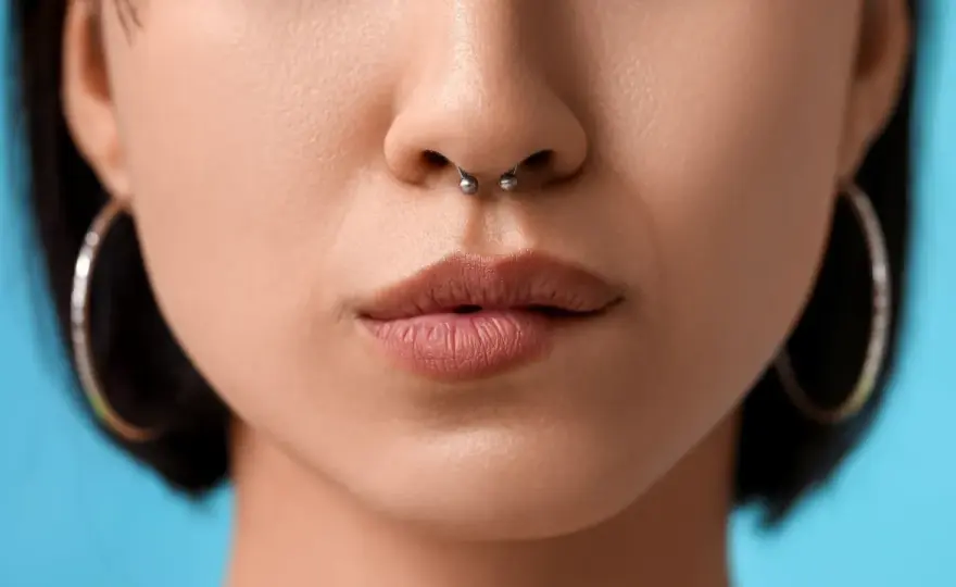 Septum - Jak zrobić, by wyglądało idealnie? Przewodnik