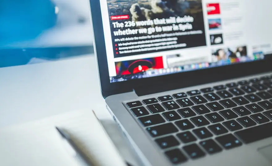 Co to Jest Fake News i Jak Go Rozpoznać?