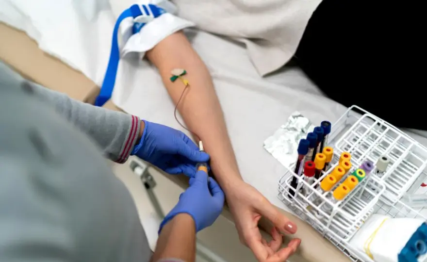 Quién da dinero para la investigaciones médicas y cómo obtenerlo fácilmente