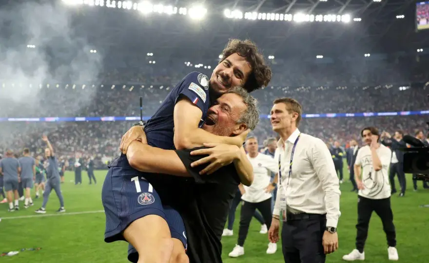 Luis Enrique w PSG - Jak zmienił klub i styl gry?