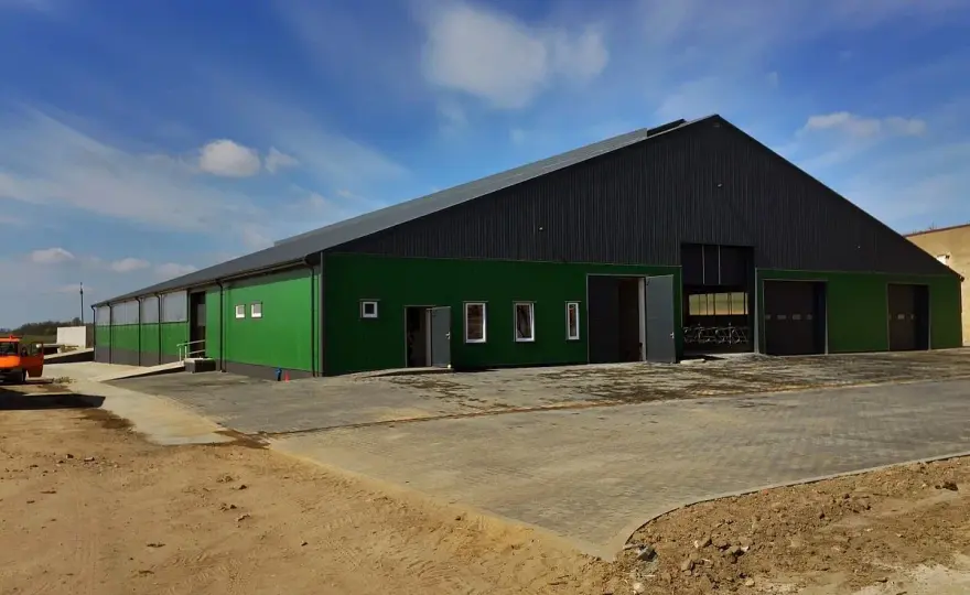 Obora na 20 krów - Projekt, koszty i błędy, których uniknąć