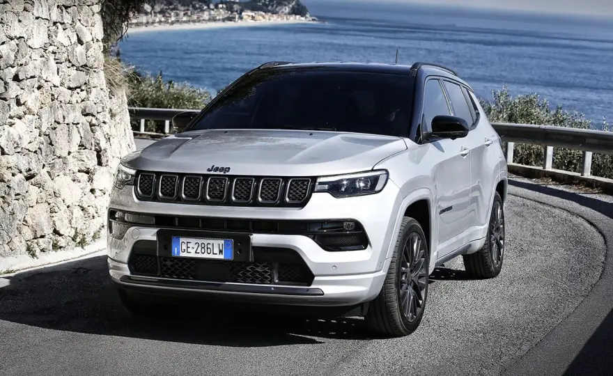 Jeep Compass czy warto kupić? Poznaj ukryte wady i zalety