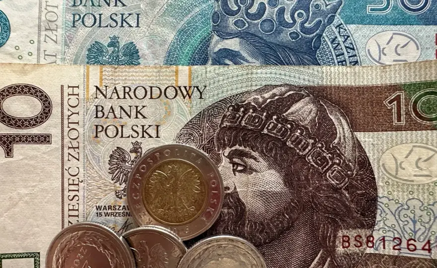 22,80 brutto na zlecenie: Ile netto? Od 16,50 zł do 22,80 zł!
