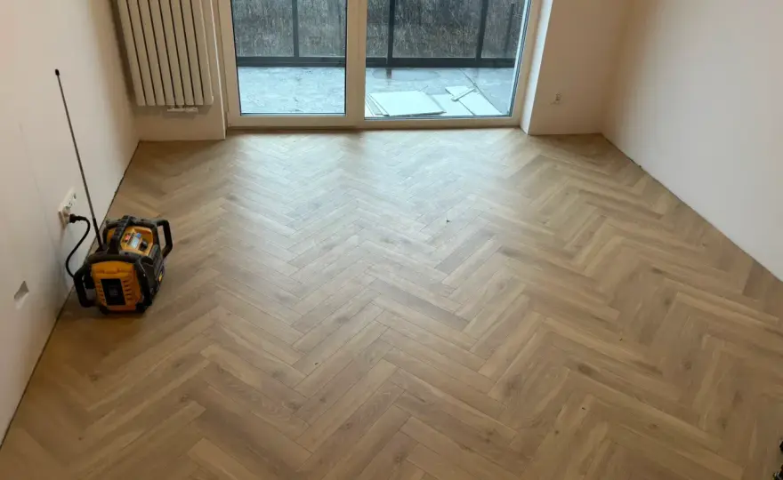 Panele winylowe - Wybierz mądrze i uniknij błędów!