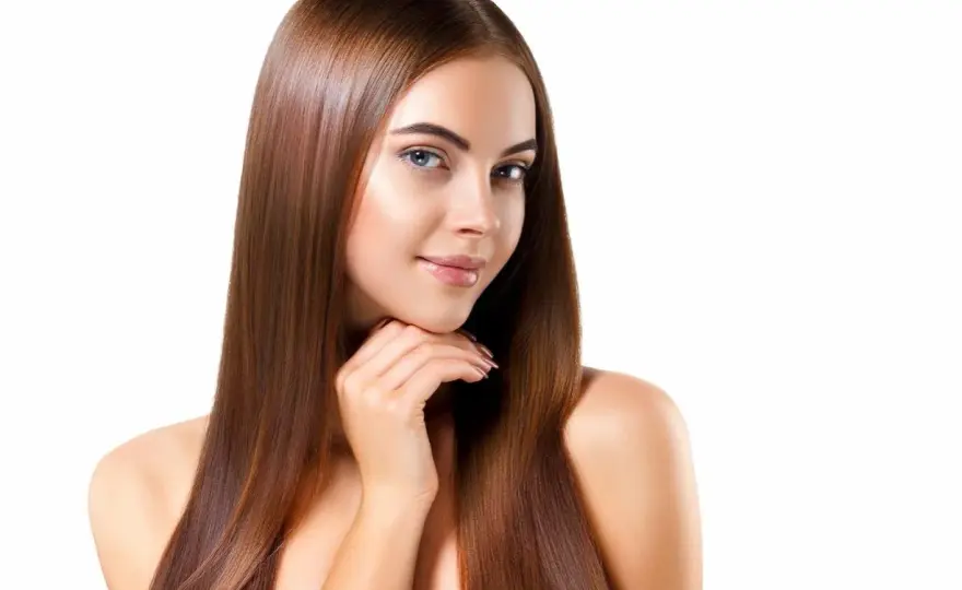 Color avellana con reflejos: la guía definitiva para un look natural