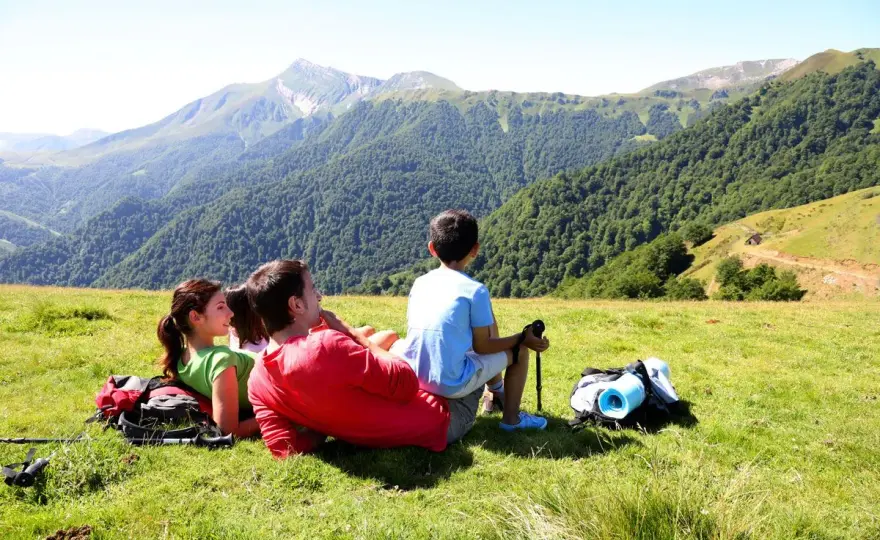 Tatry w maju - Jak planować szlaki i co spakować?