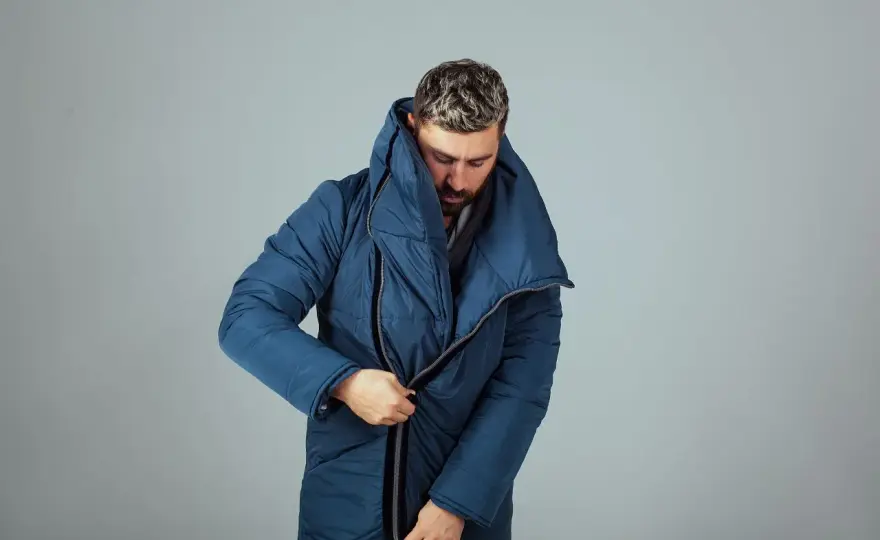 Membrana w kurtce outdoorowej - jak działa i jak wybrać?