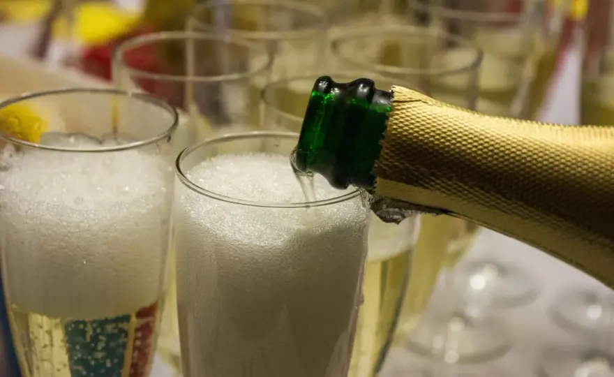 Prosecco DOC - Was Etikett, Stil & Speisen wirklich bedeuten