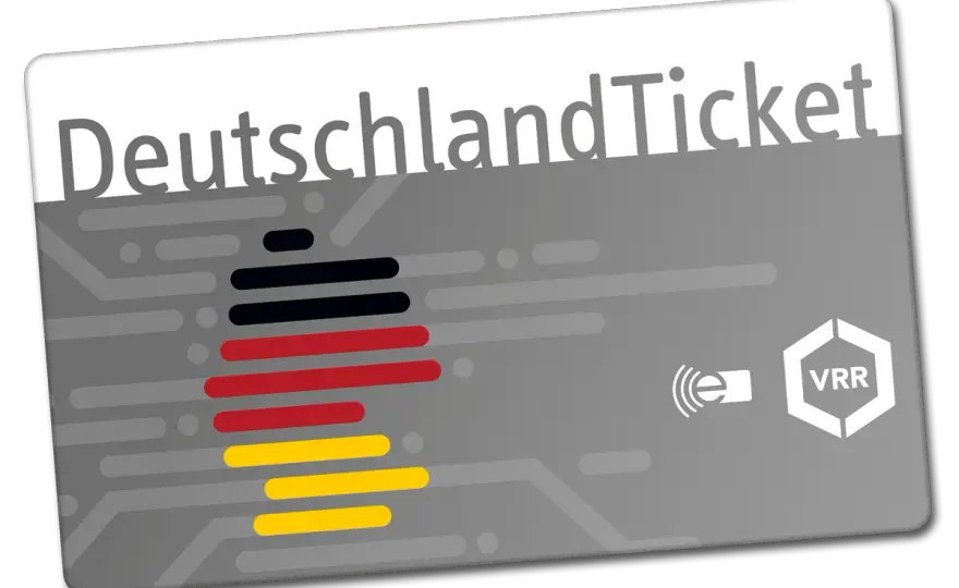 Deutschlandticket ohne Handy - So geht's mit der Chipkarte!