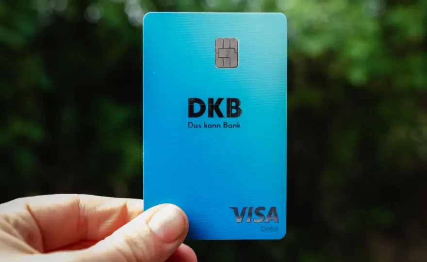 Visa Debitkarte - Dein Guide für Alltag, Reisen & Finanzen