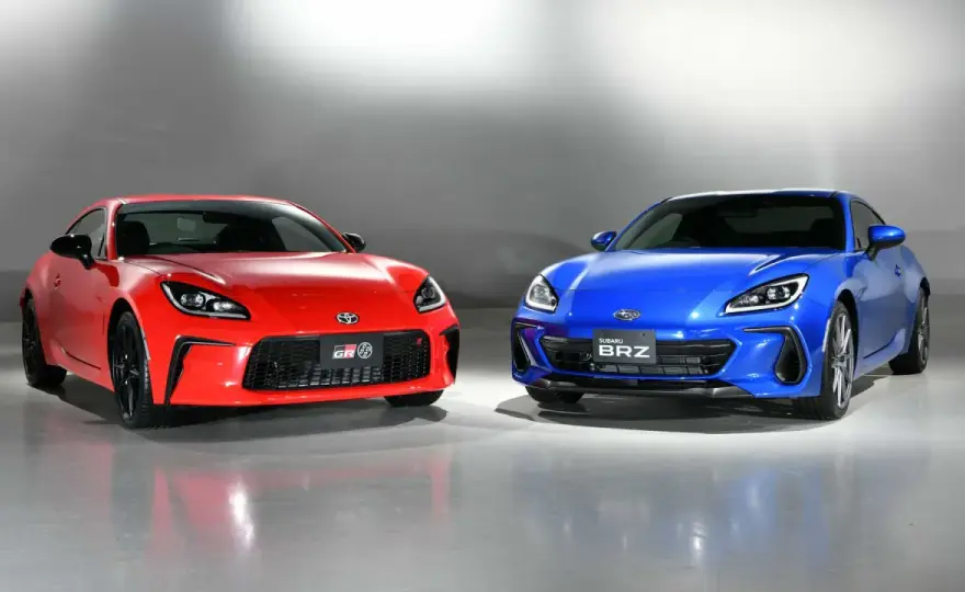 GR86 vs. BRZ - Które coupé wybrać? Poradnik zakupu!