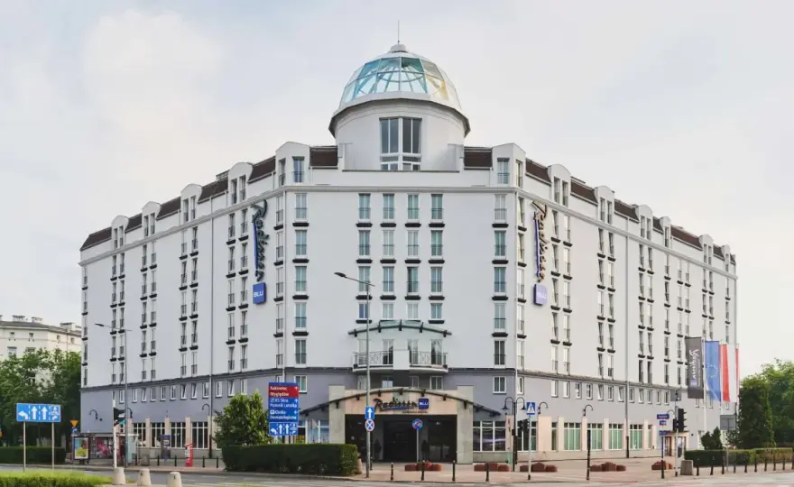 Radisson Blu Sobieski - Czy to hotel dla Ciebie w Warszawie?