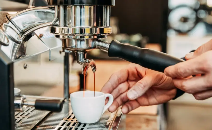 Manuelle Kaffeezubereitung - Dein Guide für perfekten Genuss