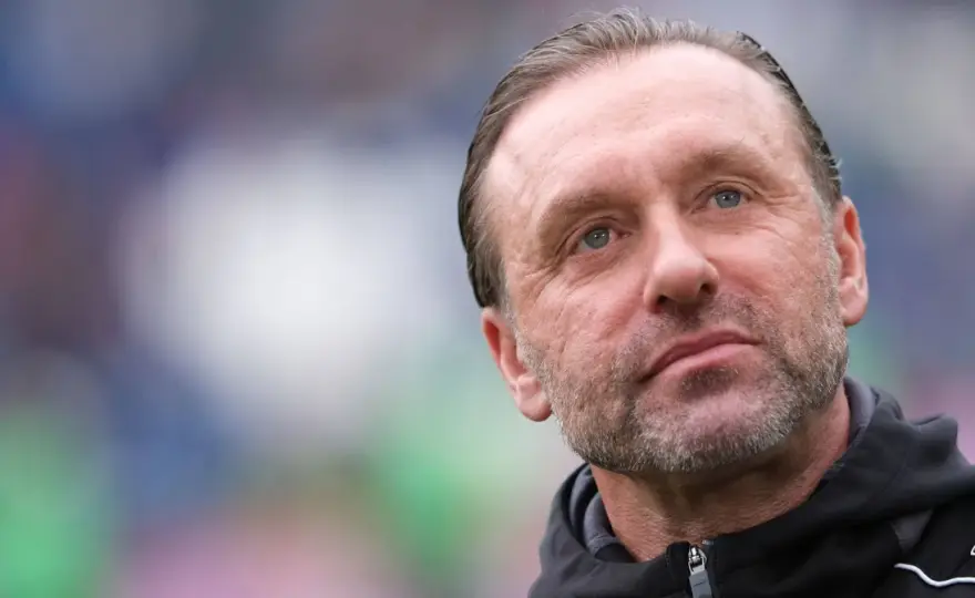 Trener Wieczystej Kraków - Kto nim jest i co osiągnął?
