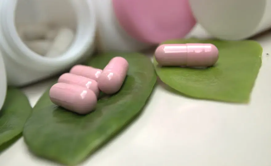 Ketoprofen - jak stosować bezpiecznie? Dawki, formy, ryzyko
