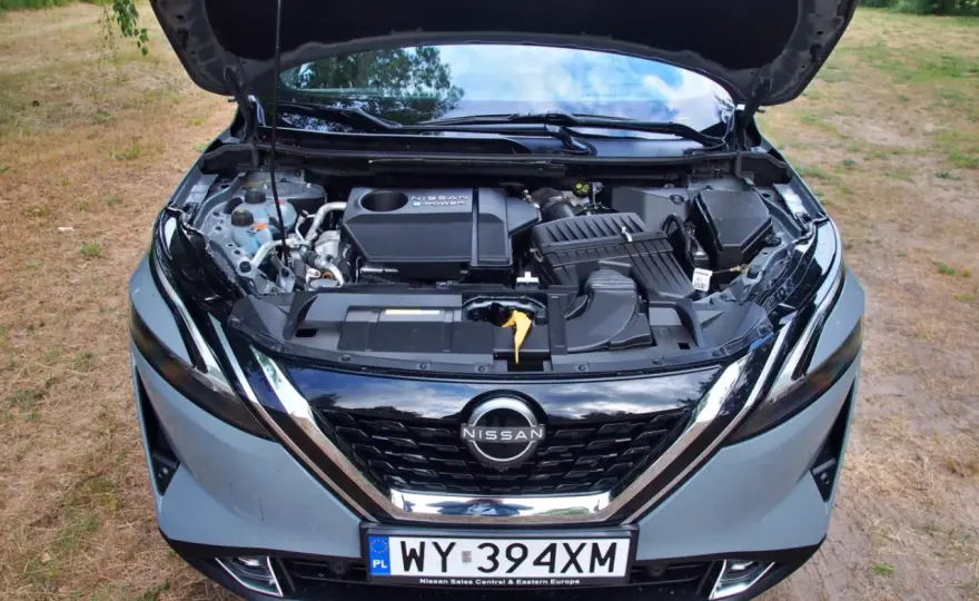 Silniki Nissana Qashqai - MHEV czy e-POWER? Poznaj realne różnice