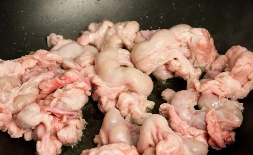 Gallinejas y entresijos - qué son y cómo freírlos en casa