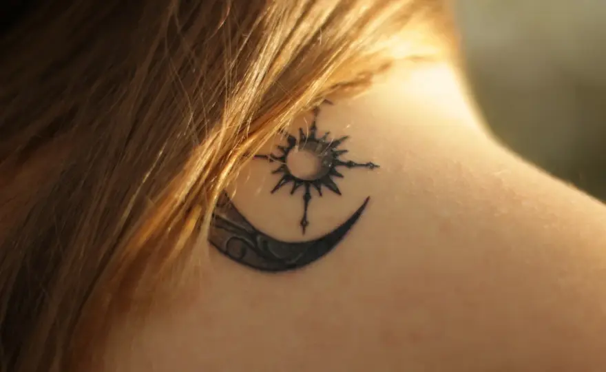 Croûte sur un tatouage, normale ou inquiétante ?