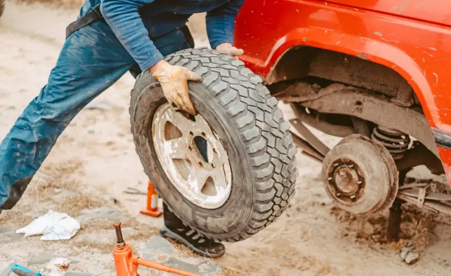 Smaltire gomme auto - Guida completa senza errori e costi