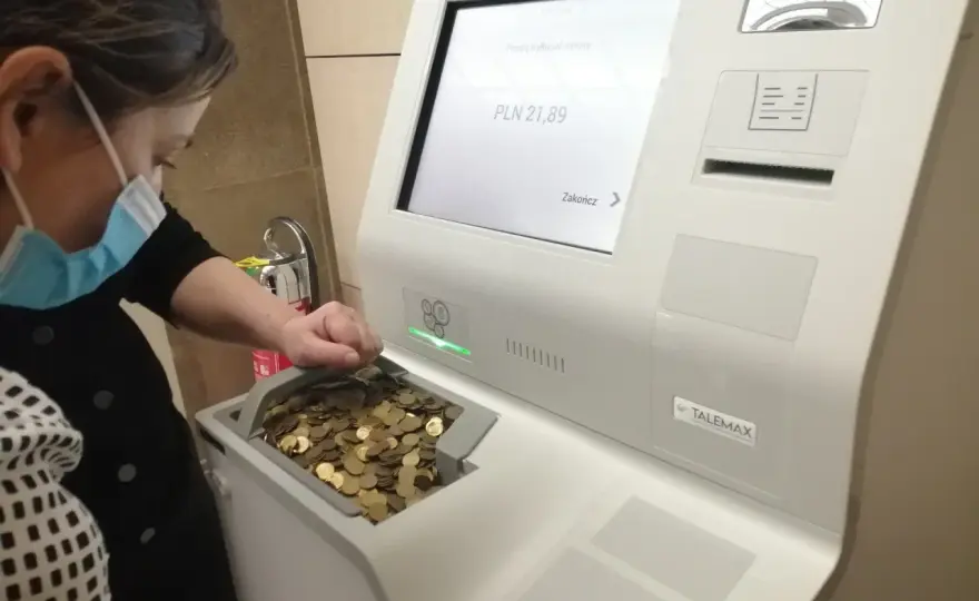 Gdzie znaleźć automaty NBP do wymiany bilonu? Sprawdź lokalizacje