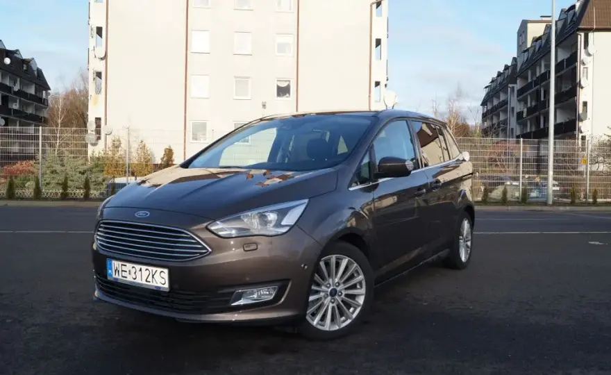 Ford C-Max jaki silnik wybrać, aby uniknąć wysokich kosztów eksploatacji?