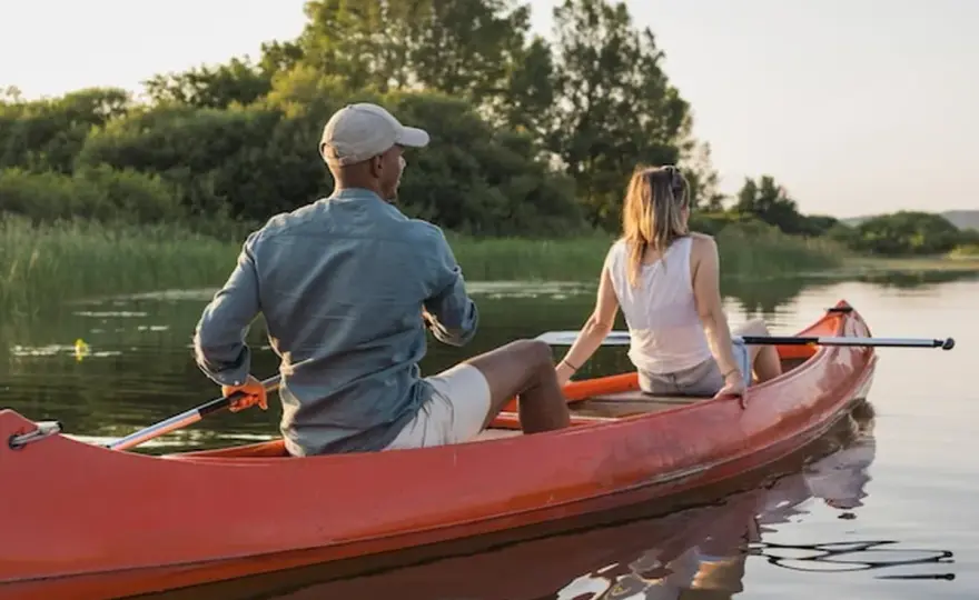 Ile kosztują kajaki? Ceny różnych typów i co wpływa na ich wartość