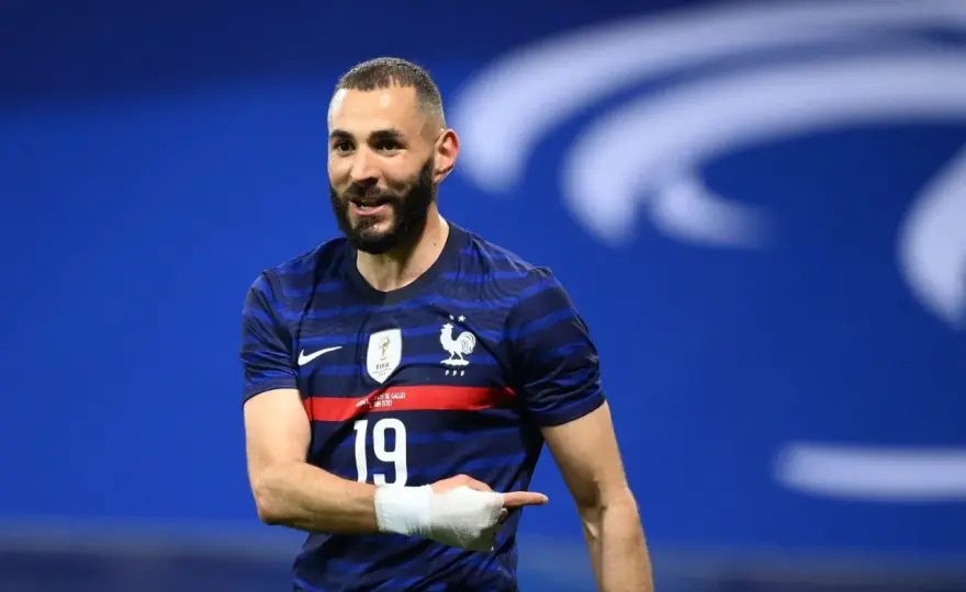Czy Karim Benzema ma żonę? Prawda o jego życiu osobistym