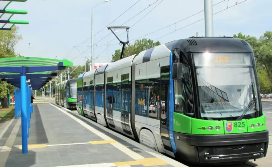 Kto może jeździć za darmo komunikacją miejską w Szczecinie? Sprawdź!
